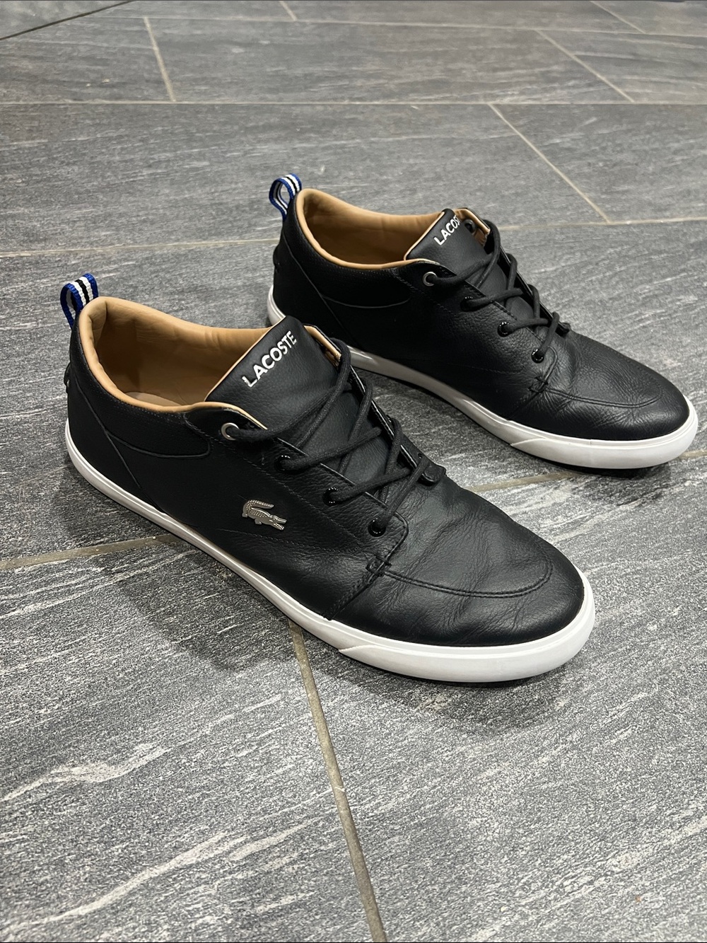 Men’s LACOSTE Bayliss Sneakers Sz 12